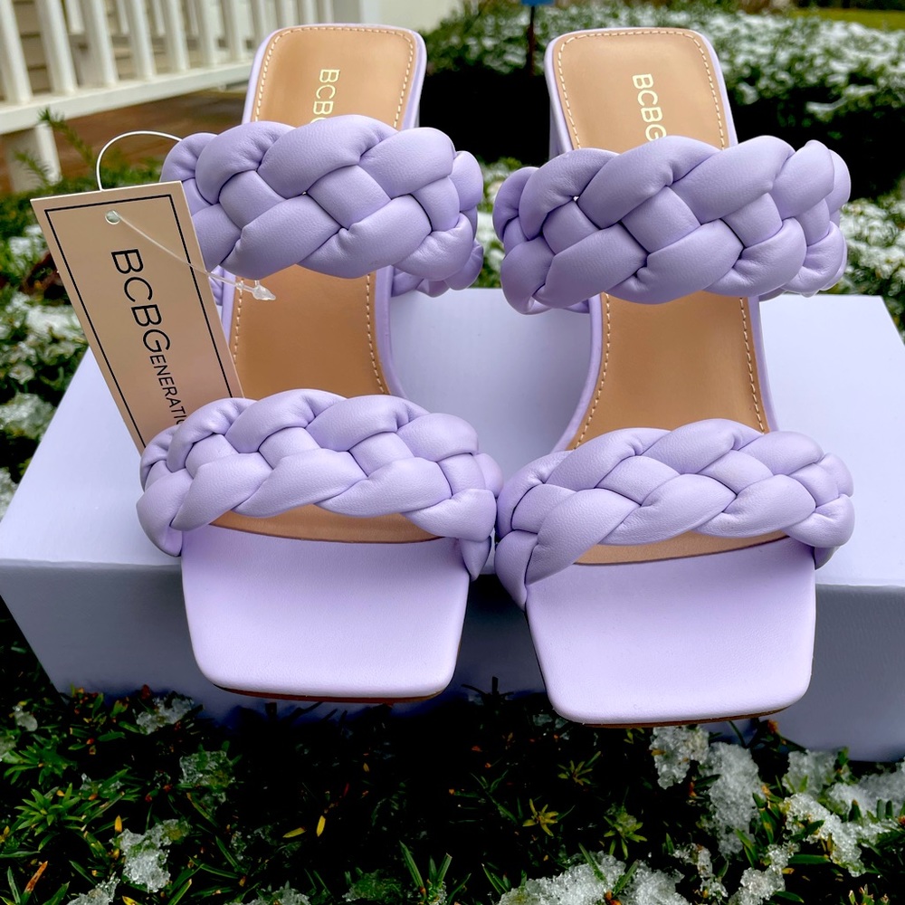 NWT!💜💜BCBG LAVENDER FINAA SANDALS!